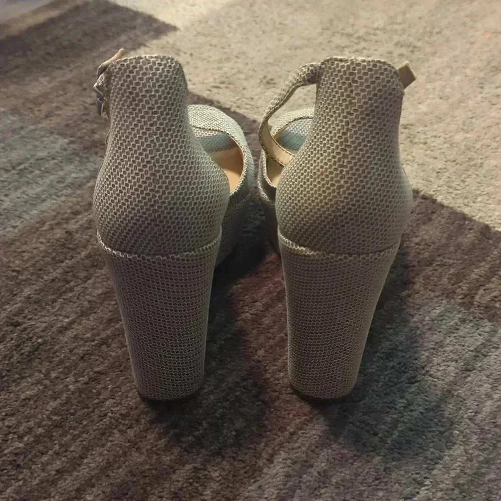 Vince Camuto Ankle Strap Wedges- Tatchen Black White Size 9